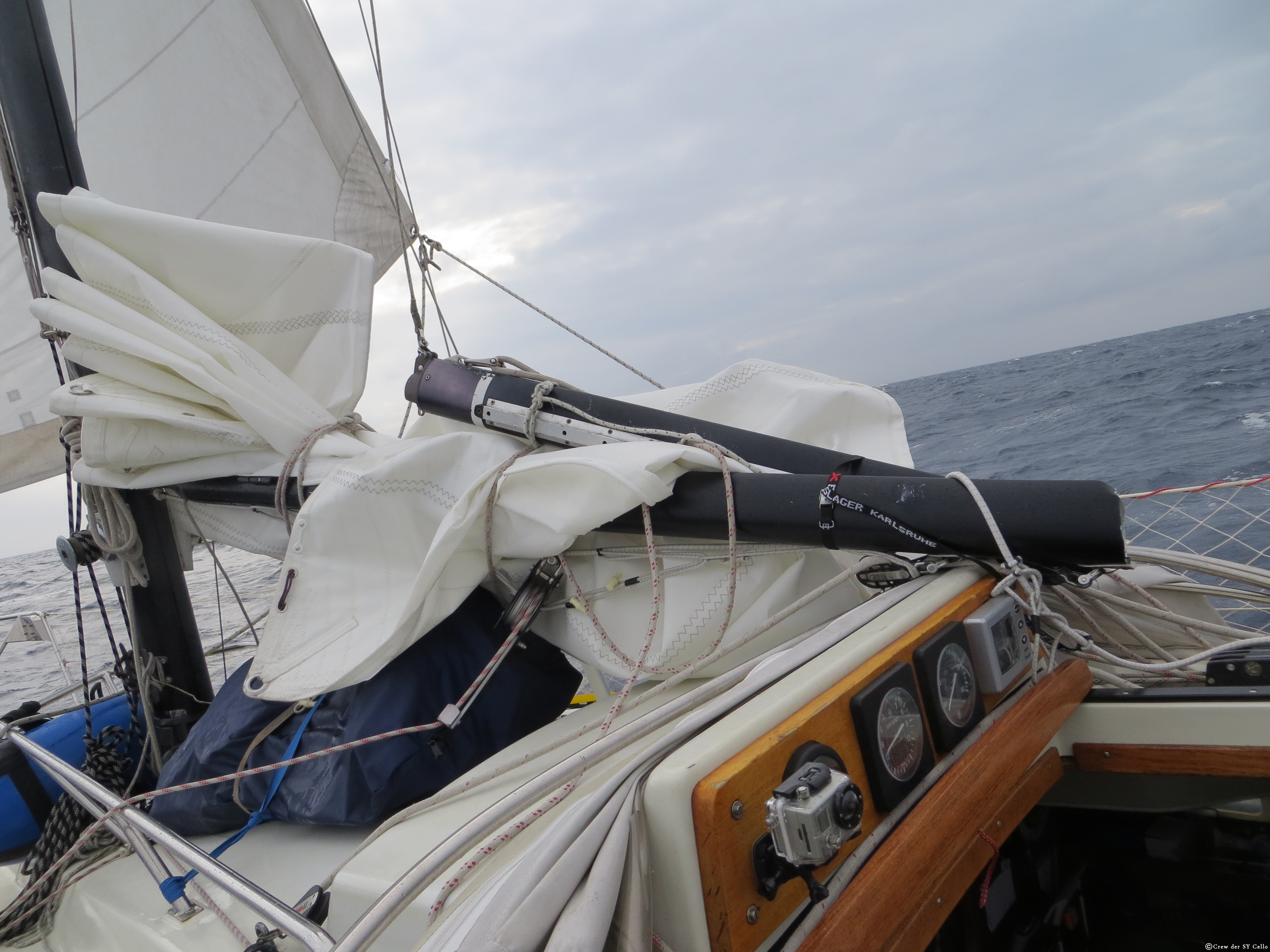 Der gebrochene Baum &hellip; klingt nach einem Buchtitel.