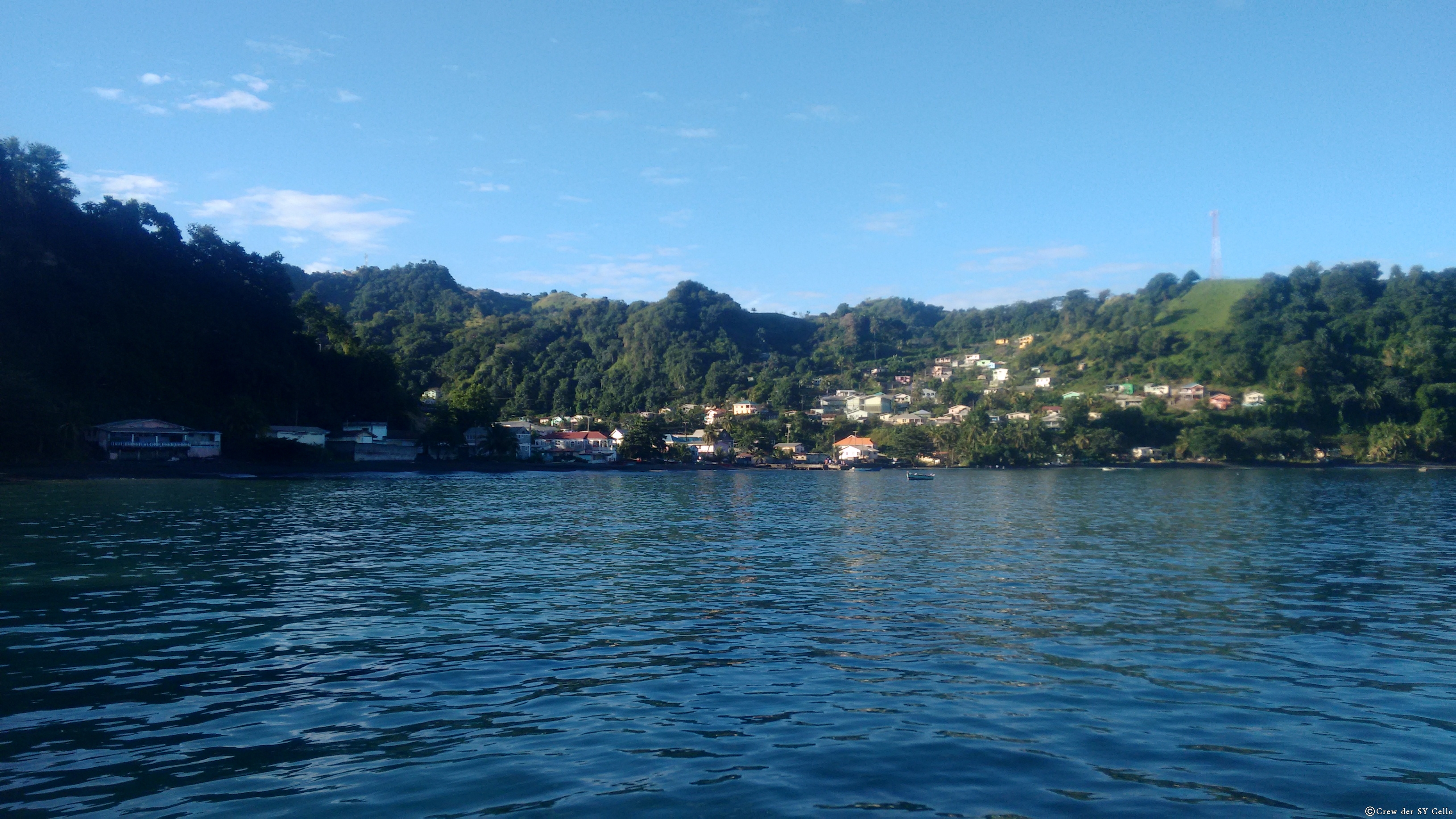 Dieses kleine Dorf muss angesteuert werden, damit man Zoll und Einreiseformatlitäten erledigen und damit Fuß auf St. Vincent setzen kann.