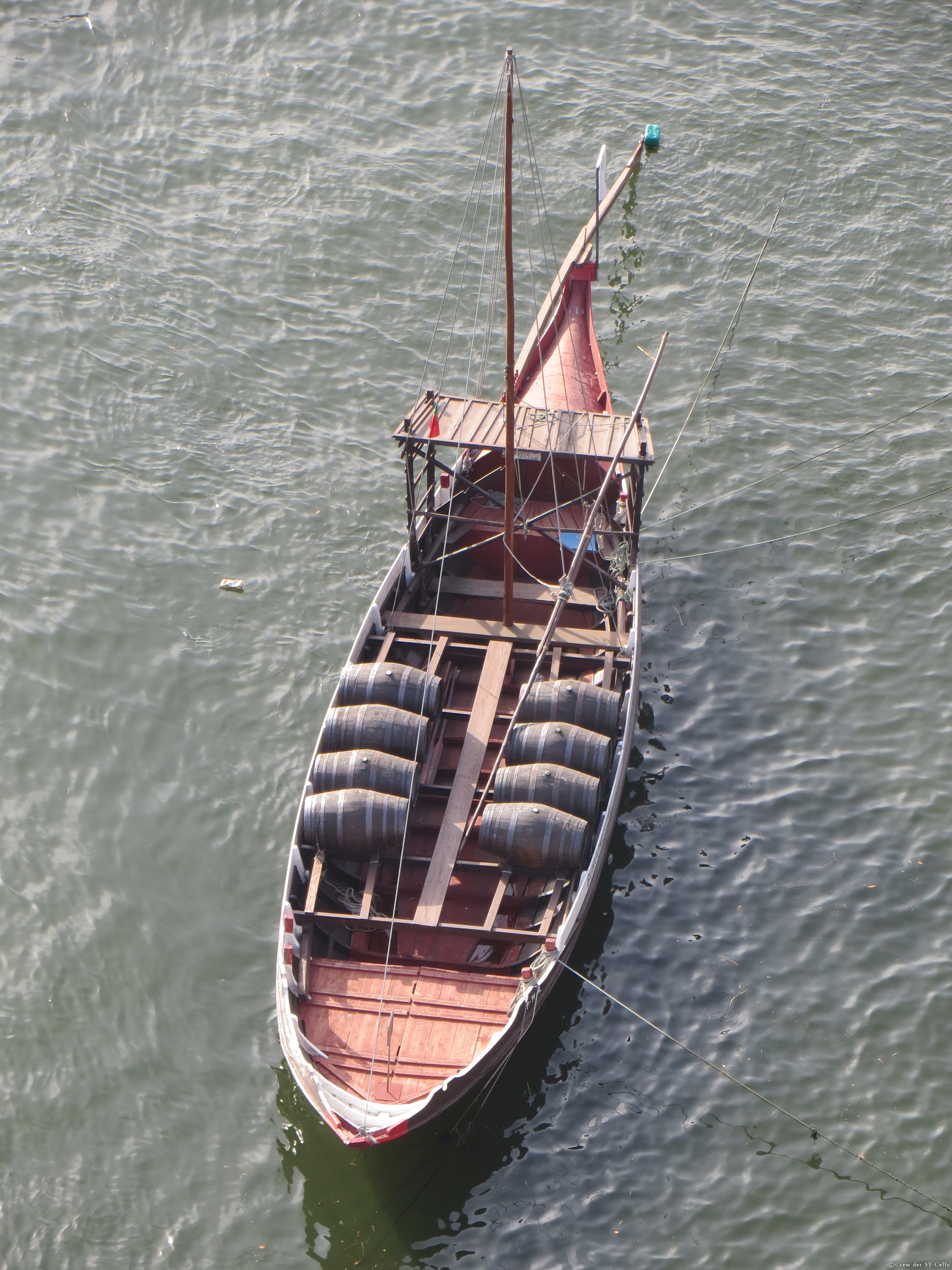 Ein alter Weintransporter